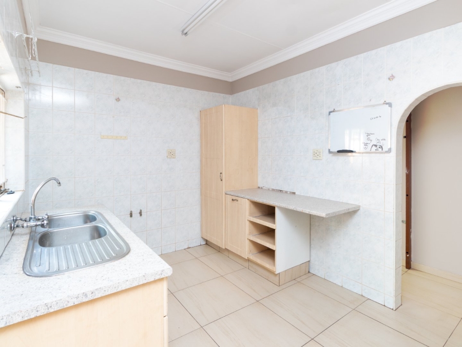 4 Bedroom Property for Sale in Ifafi North West